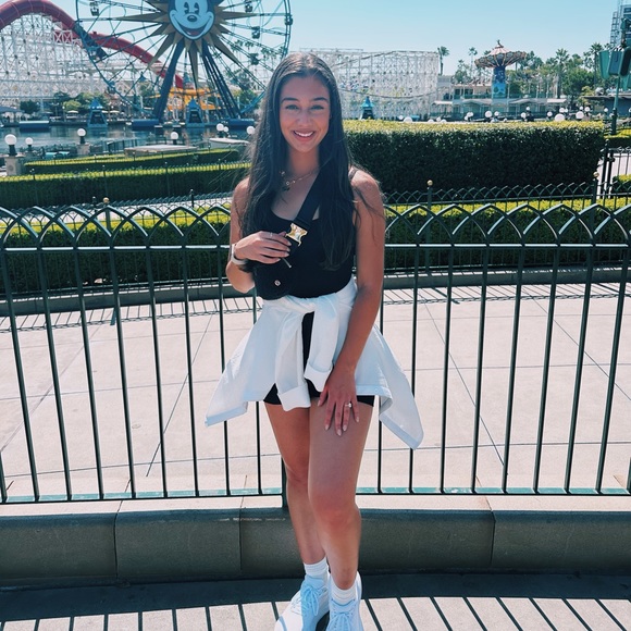 One piece jumpsuit - Picture 5 of 5